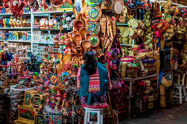 Cosas que debería saber antes y durante su estadía por el Perú Cosas que debería saber antes y durante su estadía por el Perú
