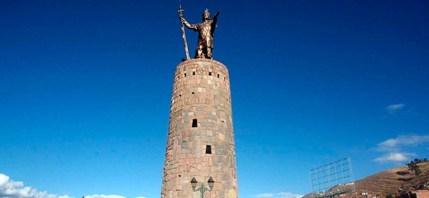Monumento de Pachacuteq Waman Adventures