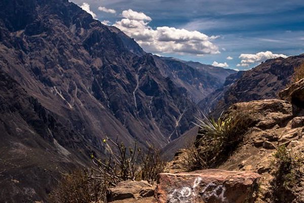 EL GRAN CAÑÓN DEL COLCA – AREQUIPA