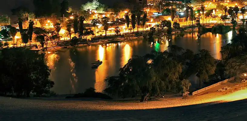 Huacachina, Perú pais multicultural 