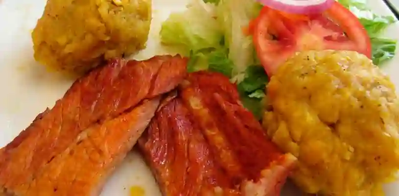 Tacacho con Cecina