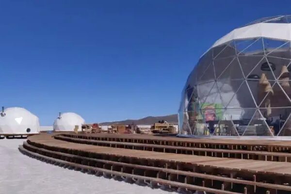 Los domos en el salar de Uyuni, un  lugar para soñar bajo las estrellas