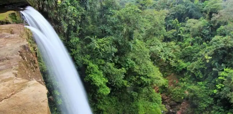 cascada fin del mundo