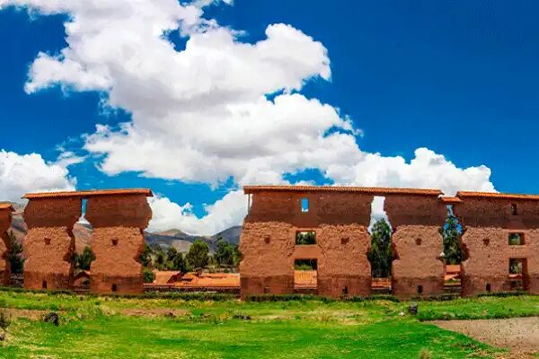 Raqchi, el importante sitio arqueológico del sur de Cusco Raqchi, el importante sitio arqueológico del sur de Cusco