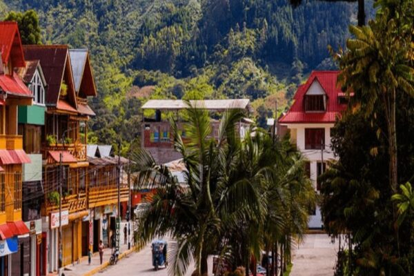 POZUZO, EL EDÉN  DE COLONOS ALEMANES EN LA SELVA CENTRAL DE PERÚ