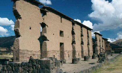 EL TEMPLO DEL DIOS WIRACOCHA: RAQCHI EL TEMPLO DEL DIOS WIRACOCHA: RAQCHI