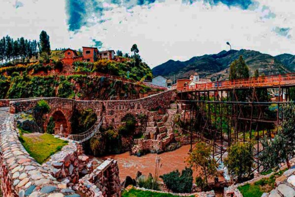 CHECACUPE: DESCUBRE SUS BELLOS PUENTES PERDIDOS EN EL TIEMPO-CUSCO
