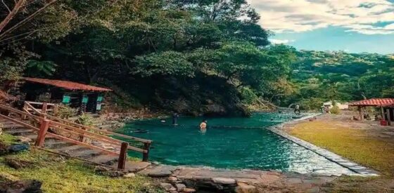 Baños termales de Tocuya