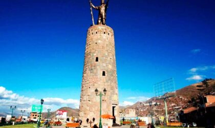 VISITA «EL MONUMENTO DEL INCA PACHACÚTEC» EN CUSCO VISITA «EL MONUMENTO DEL INCA PACHACÚTEC» EN CUSCO