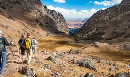 LARES TREK A MACHU PICCHU | 4 DIAS LLENOS DE AVENTURA LARES TREK A MACHU PICCHU | 4 DIAS LLENOS DE AVENTURA