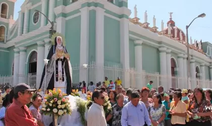 COMO ES LA SEMANA SANTA EN EL PERU | 10 REGIONES CON MUCHA FE Y TRADICION COMO ES LA SEMANA SANTA EN EL PERU | 10 REGIONES CON MUCHA FE Y TRADICION
