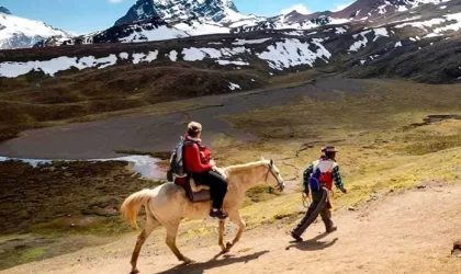 ¿Qué Tan Difícil es la Caminata a la Montaña de Colores de Vinicunca? Realidad y Mitos ¿Qué Tan Difícil es la Caminata a la Montaña de Colores de Vinicunca? Realidad y Mitos