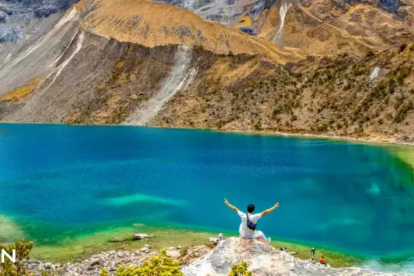 Descubre por qué vale la pena la Laguna Humantay ¡Una maravilla natural en Cusco!