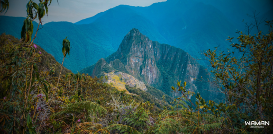 vista panorámica de Machu Picchu desde el Camino Inca