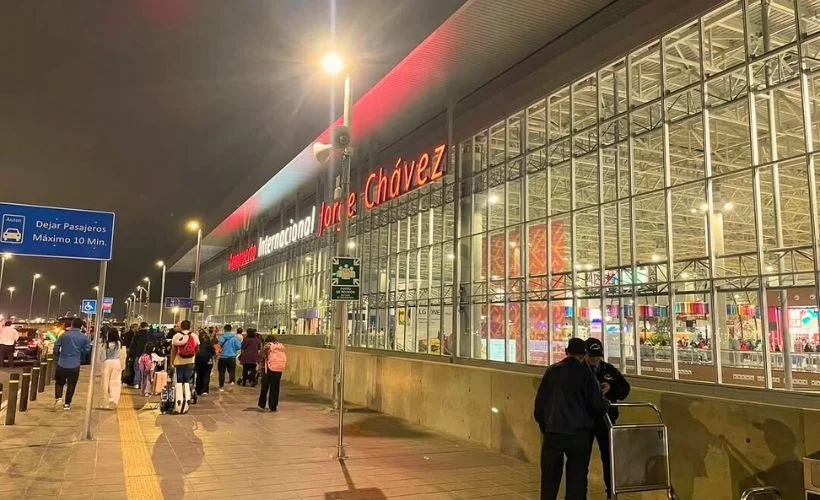 El aeropuerto ahora consta de 4 pisos.