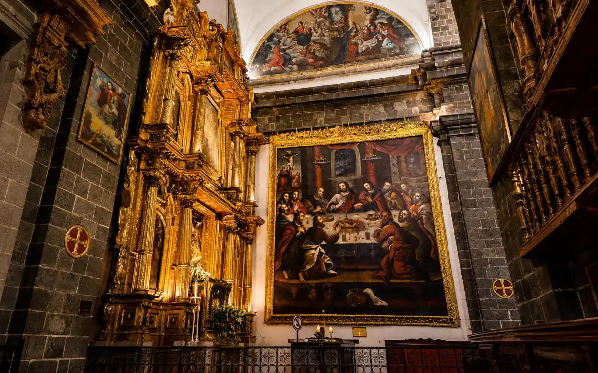 Cuadros y pinturas en la Catedral de Cusco