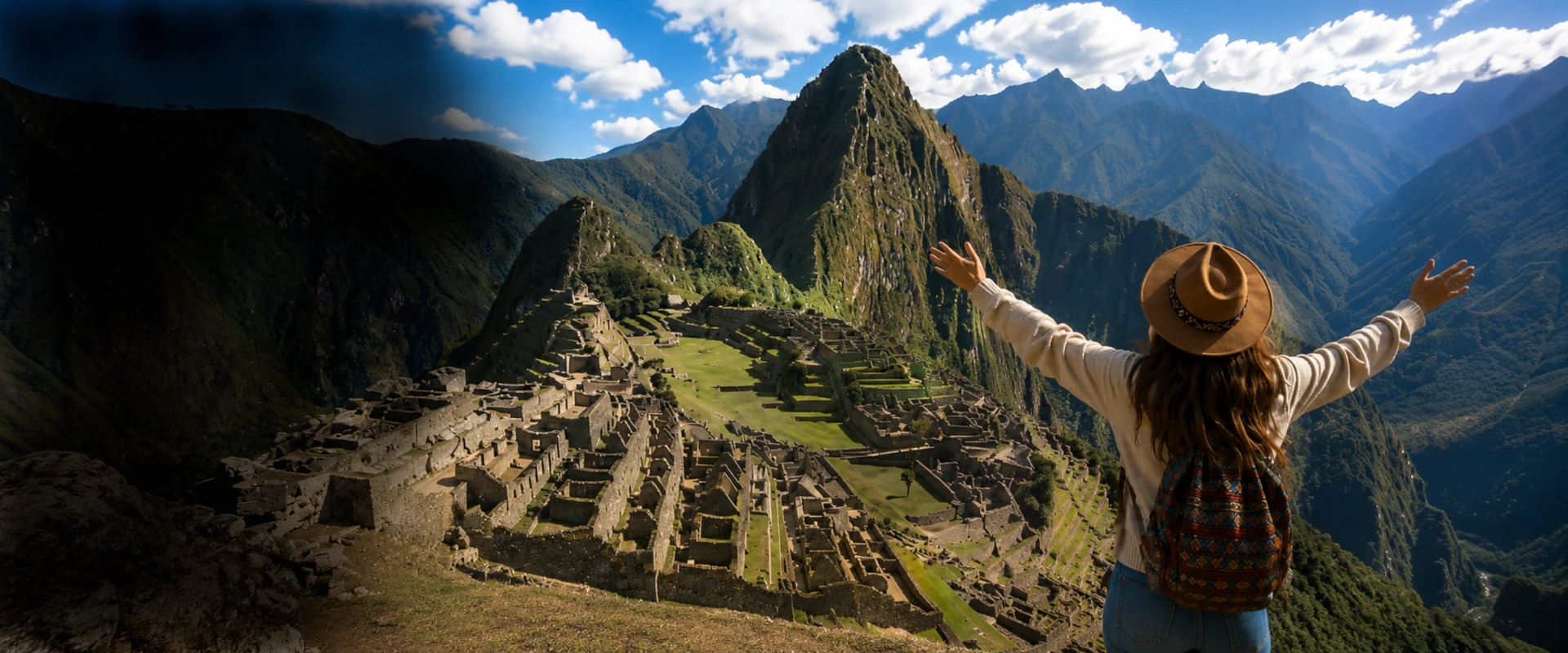 Uma viajante contempla Machu Picchu