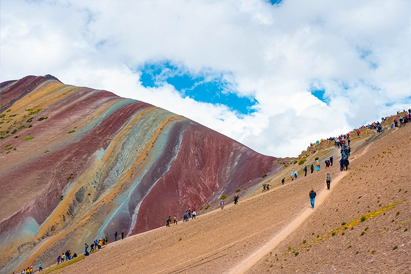 Montanha das Sete Cores — Passeio de Um Dia em Grupo — Foto 2