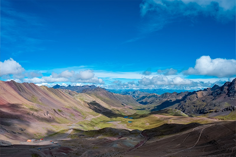 Montanha das Sete Cores — Passeio de Um Dia em Grupo — Foto 1
