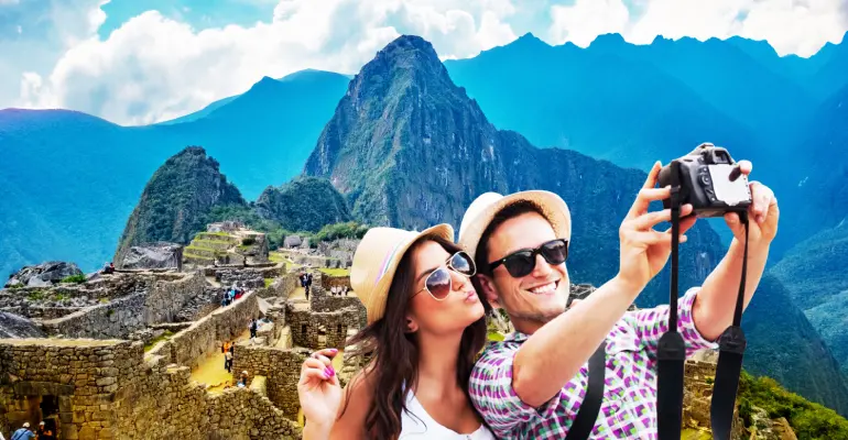 6-Day Tour Cusco, Sacred Valley, Machu Picchu and Rainbow Mountain