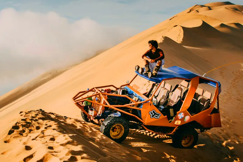 Buggy e Sandboard em Huacachina — Foto 2