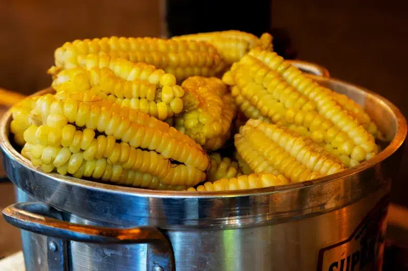 peruvian-corn-with-cheese.jpg